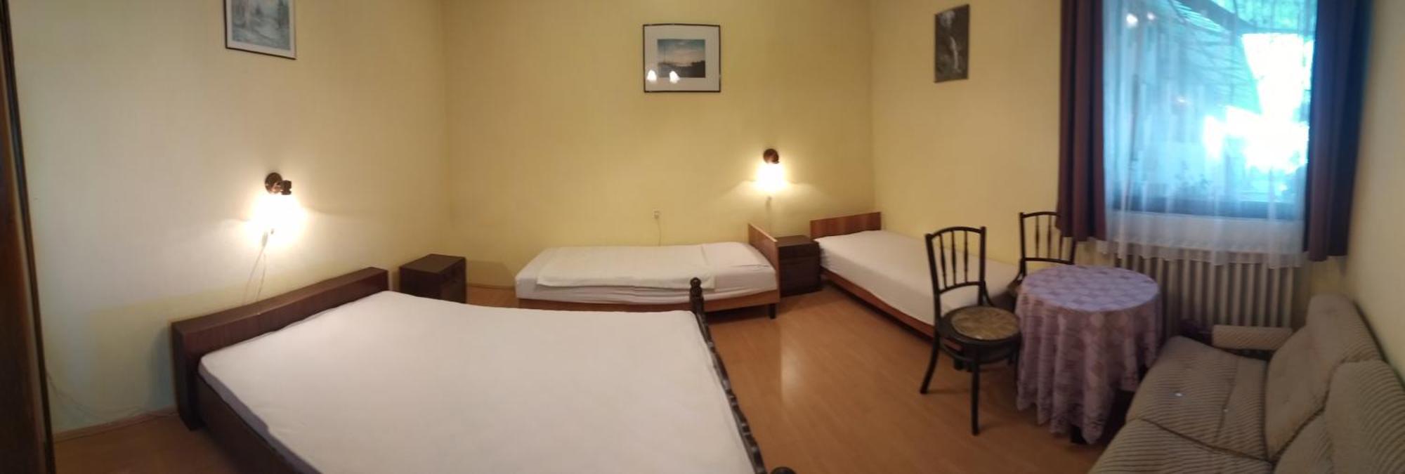 Hutter Vendeghaz Hotel Szantod Ngoại thất bức ảnh